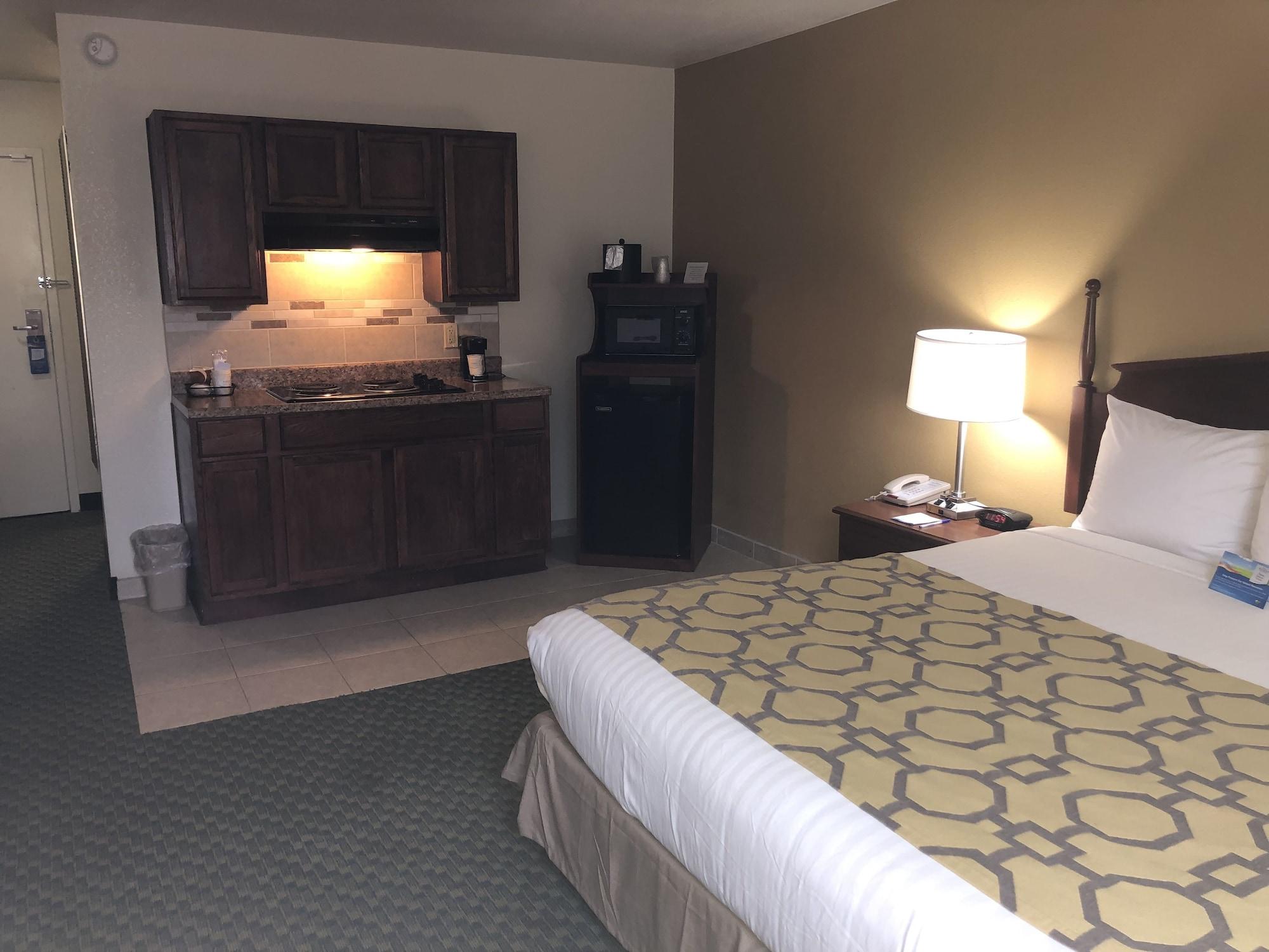 Baymont By Wyndham Kokomo Esterno foto